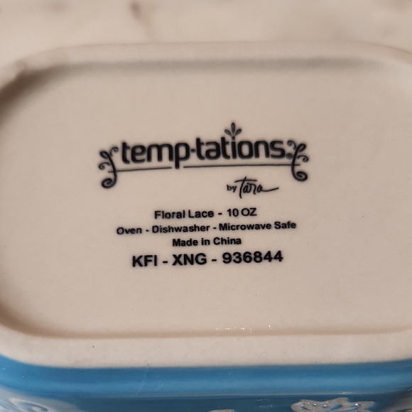 Temptations | Floral Lace Light Blue 10oz with Trivet Set of 4 - Picture 4 of 6